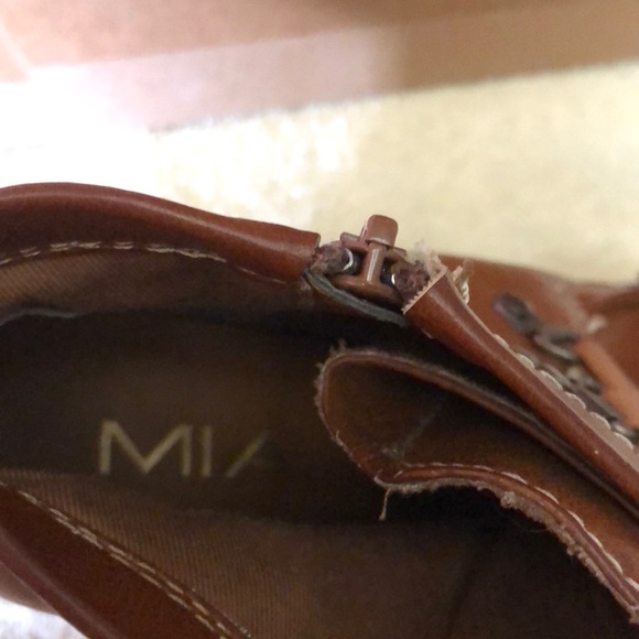 Mia Womens Brown Lace Up w/zipper Rubber soled 5” Heel Ankle Boots 10 Chunky - Picture 2 of 12